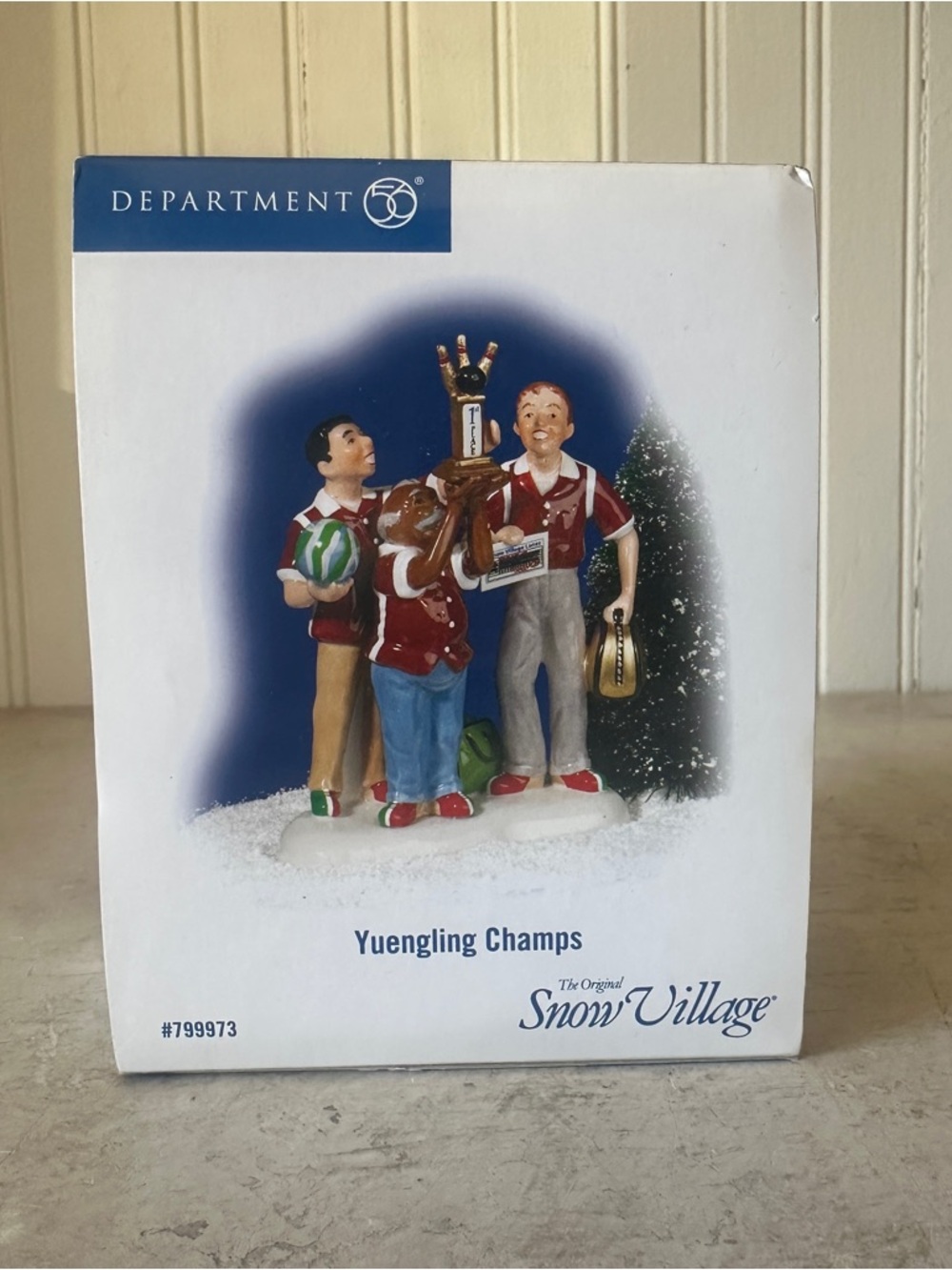 Dept 56 Snow Village Yuengling Champs 799973 NEW Bowling Beer Tavern Accessory
